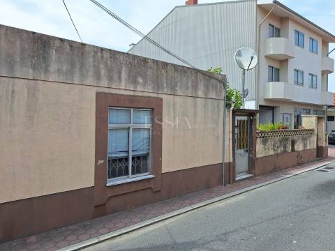 Terreno para construção em Vila Nova de Gaia