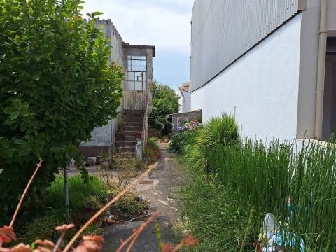 Terreno para construção em Vila Nova de Gaia