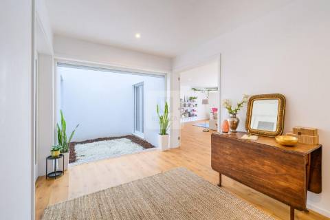 Moradia T4+1 com Jardim e Piscina perto do Parque da Cidade