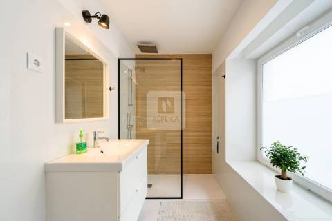 Moradia T4+1 com Jardim e Piscina perto do Parque da Cidade