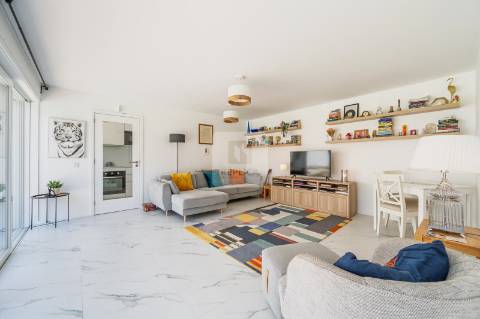 Moradia T4+1 com Jardim e Piscina perto do Parque da Cidade