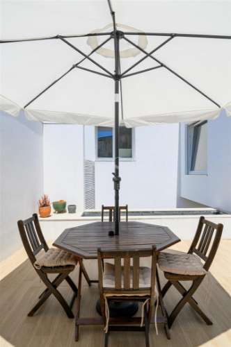 Moradia T4+1 com Jardim e Piscina perto do Parque da Cidade