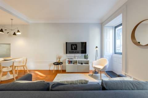 Apartamento T1 Mobilado no Palácio dos Príncipes em Cedofeita