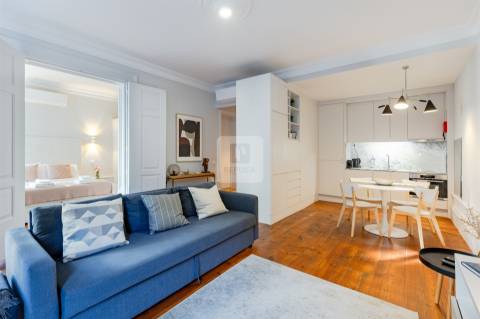 Apartamento T1 Mobilado no Palácio dos Príncipes em Cedofeita