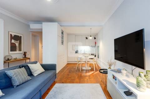 Apartamento T1 Mobilado no Palácio dos Príncipes em Cedofeita