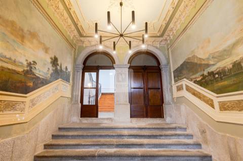 Apartamento T1 Mobilado no Palácio dos Príncipes em Cedofeita