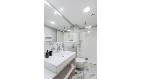 Apartamento T1 Mobilado no Palácio dos Príncipes em Cedofeita