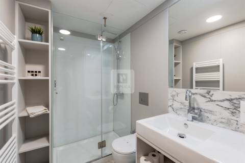 Apartamento T0 Mobilado no Palácio dos Príncipes em Cedofeita