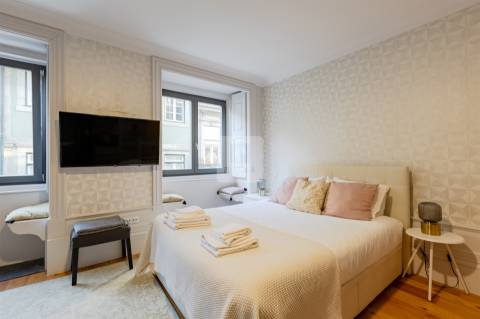 Apartamento T0 Mobilado no Palácio dos Príncipes em Cedofeita