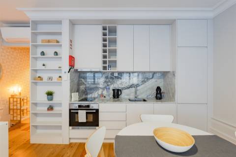 Apartamento T0 Mobilado no Palácio dos Príncipes em Cedofeita