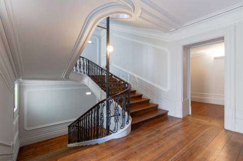 Apartamento T0 Mobilado no Palácio dos Príncipes em Cedofeita