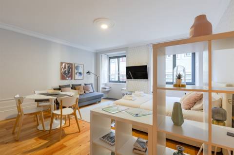 Apartamento T0 Mobilado no Palácio dos Príncipes em Cedofeita