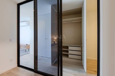 Apartamento T0+1 Mobilado para Arrendamento no Caulinos Residences