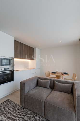 Apartamento T0+1 Mobilado para Arrendamento no Caulinos Residences