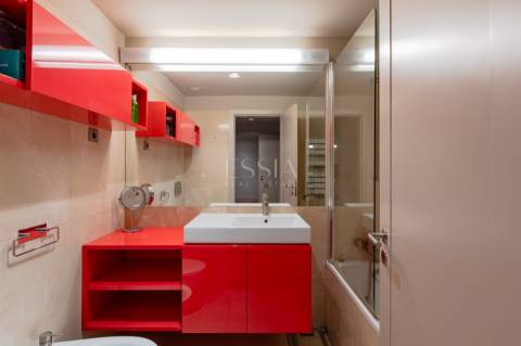 Apartamento T4 Duplex em Condomínio Fechado na Foz do Douro