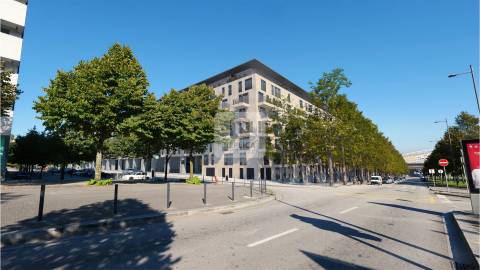 Apartamento T1+1 com Terraço no Antas Atrium