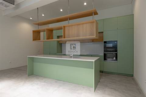 Apartamento T2 Remodelado na Ribeira, Porto