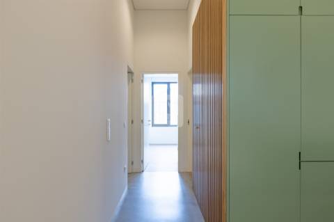 Apartamento T2 Remodelado na Ribeira, Porto