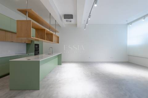 Apartamento T2 Remodelado na Ribeira, Porto