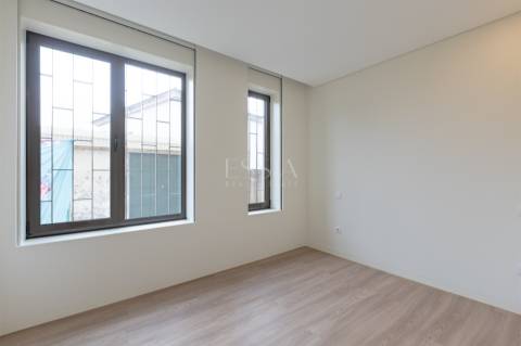 Apartamento T2 Remodelado na Ribeira, Porto