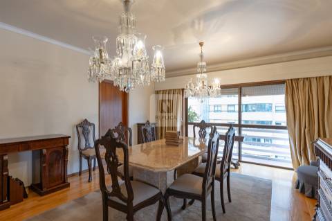 Apartamento T3 nos Jardins d’Arrábida, Vila Nova de Gaia