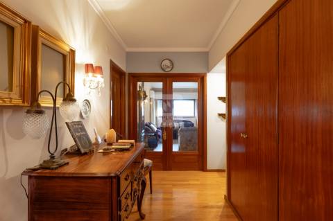 Apartamento T3 nos Jardins d’Arrábida, Vila Nova de Gaia