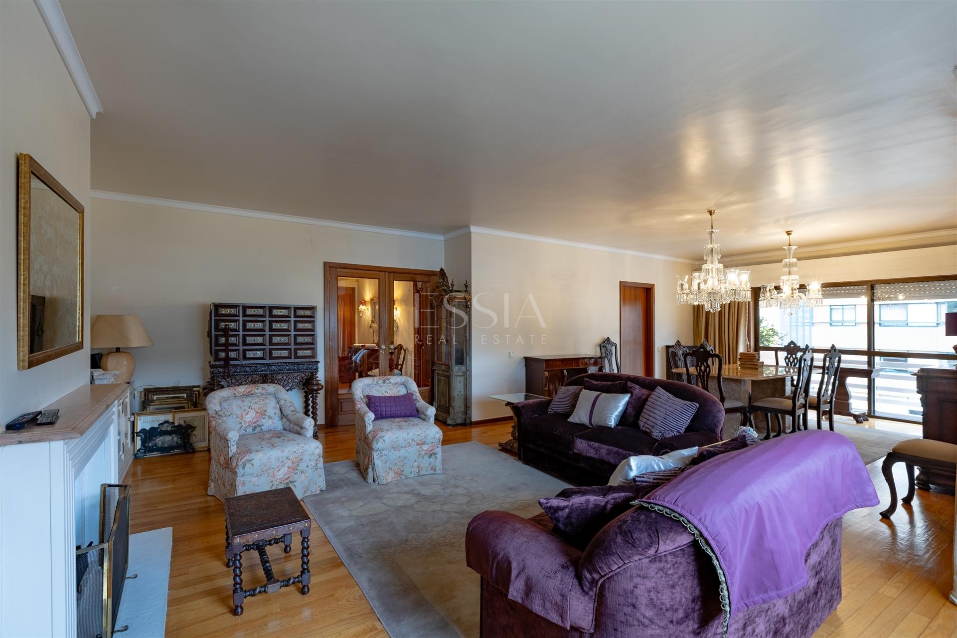 Apartamento T3 nos Jardins d’Arrábida, Vila Nova de Gaia