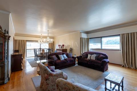 Apartamento T3 nos Jardins d’Arrábida, Vila Nova de Gaia