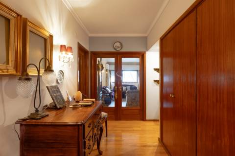 Apartamento T3 nos Jardins d’Arrábida, Vila Nova de Gaia