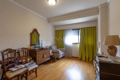 Apartamento T3 nos Jardins d’Arrábida, Vila Nova de Gaia