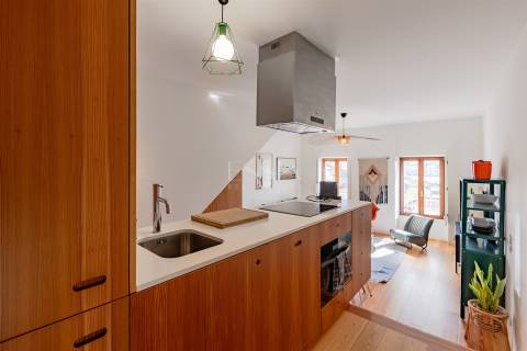 Apartamento T1 com Vista Rio na Alfândega do Porto