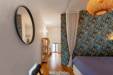 Apartamento T1 com Vista Rio na Alfândega do Porto