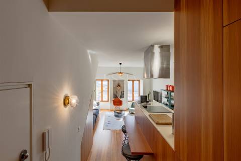 Apartamento T1 com Vista Rio na Alfândega do Porto