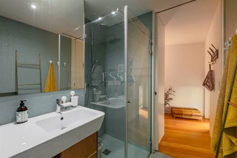 Apartamento T1 com Vista Rio na Alfândega do Porto