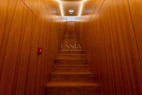 Apartamento T1 com Vista Rio na Alfândega do Porto