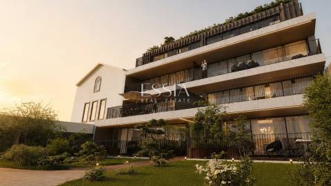 Apartamento T3 com Varanda em Leça da Palmeira