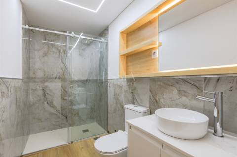 Estúdio/Apartamento TO | Centro da Baixa do Porto