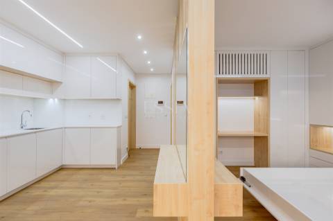 Estúdio/Apartamento TO | Centro da Baixa do Porto