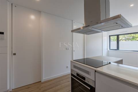 Apartamento T0 Novo em São Mamede de Infesta