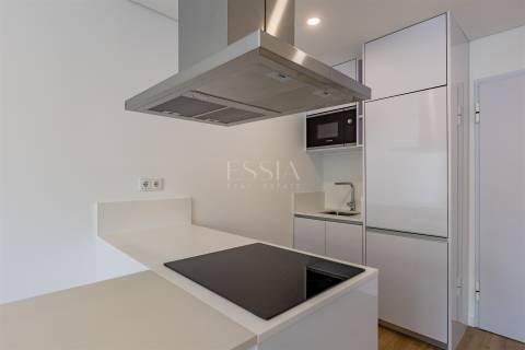 Apartamento T0 Novo em São Mamede de Infesta