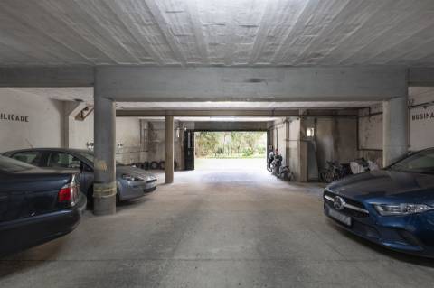 Garagem Coletiva Coberta  na Foz do Douro