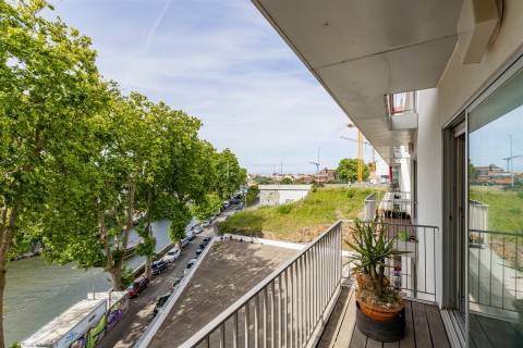 Apartamento T3 para Arrendar com Vista Douro