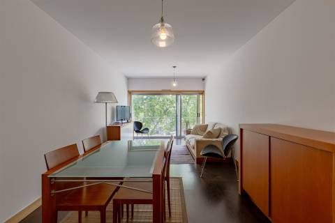 Apartamento T3 para Arrendar com Vista Douro