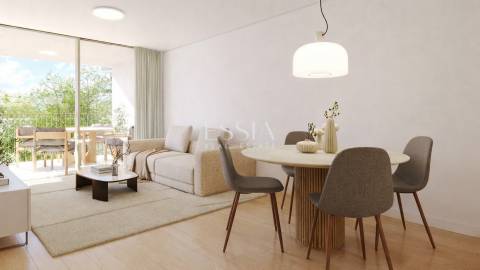 Apartamento T1 com Varanda nos Jardins da Arrábida