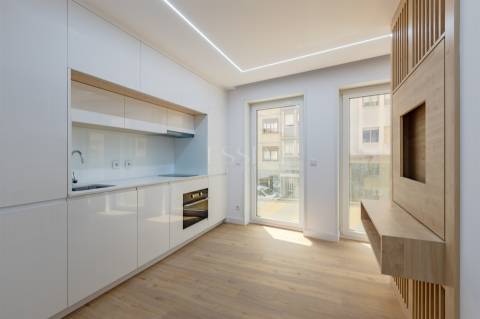 Estúdio/Apartamento TO com Varanda | Centro da Baixa do Porto
