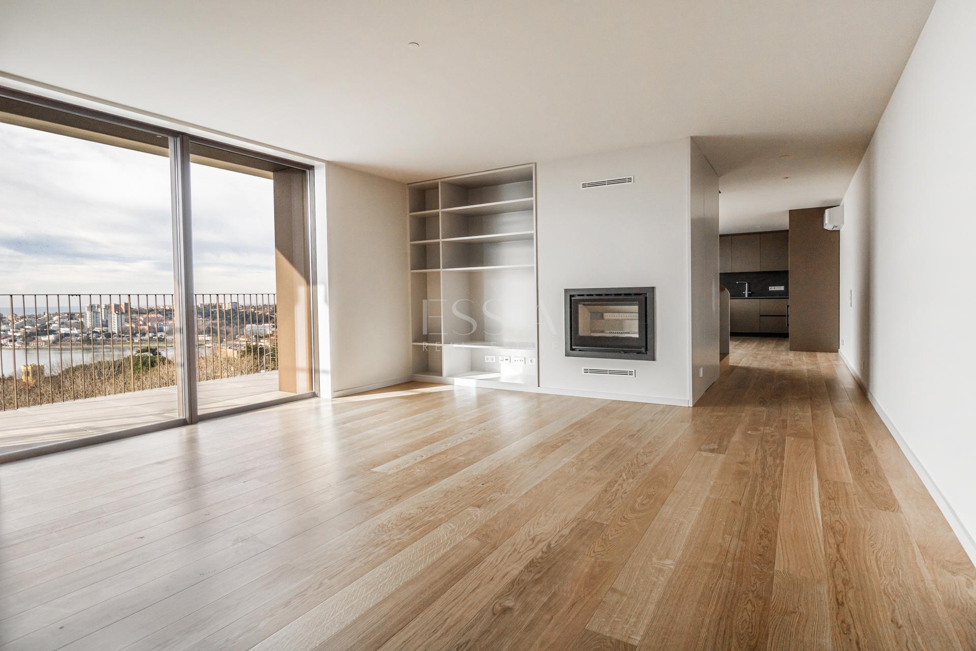 Apartamento T3 aos Jardins da Arrábida com Terraço de 94m2