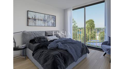 Apartamento T3 com Terraço e Vista Rio no Marina Douro