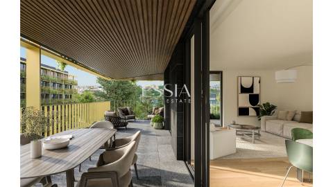 Apartamento T3 com Terraço e Vista Rio no Marina Douro