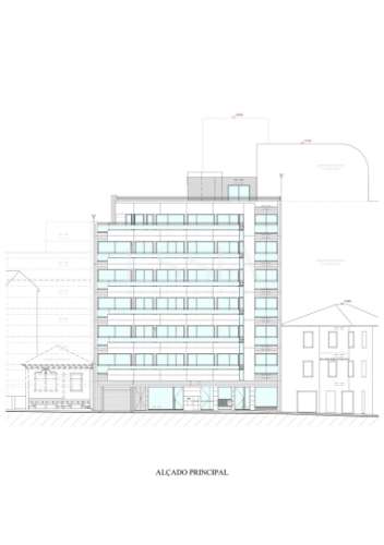 Apartamento T3 com Terraço e Box , no Centro da Cidade da Maia