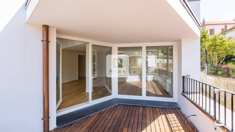 Apartamento T4 DUPLEX Venda em Aldoar, Foz do Douro e Nevogilde,Porto